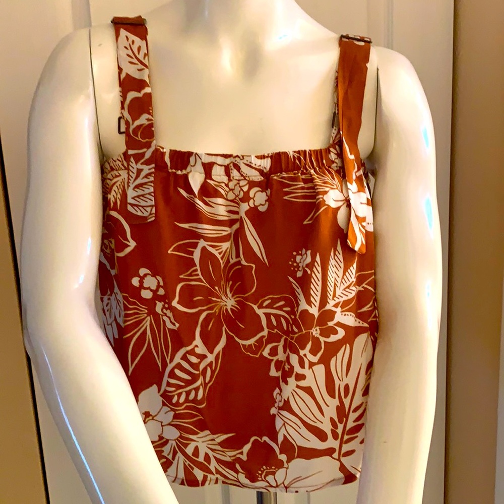 Paper Crane Top Lined NWOT